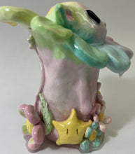 Load image into Gallery viewer, Flower Cat